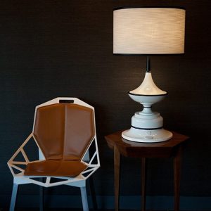 Franchesca-wireless-outdoor-table-lamp-Live-anywhere-inc